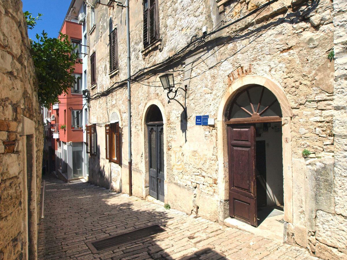 Apartments Smaila 1729 Pula Exterior photo
